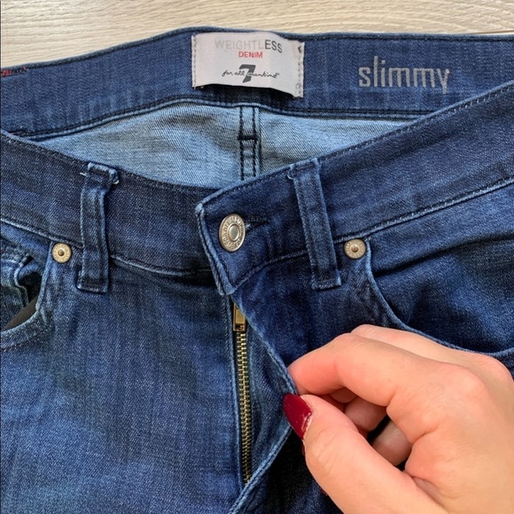 7 for All Mankind Slimmy Weightless Denim Dark Wash Jeans - Picture 9 of 16